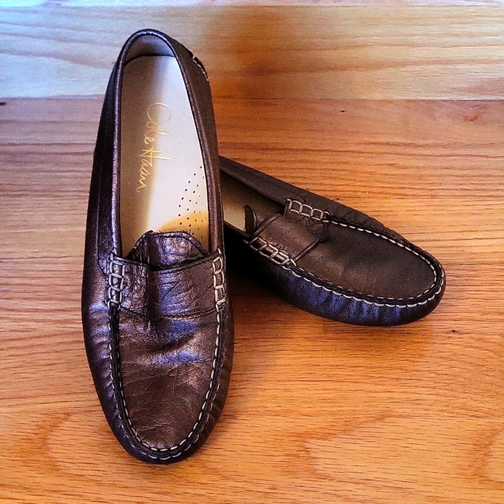 Cole Haan Size 6 Metallic Leather Loafers